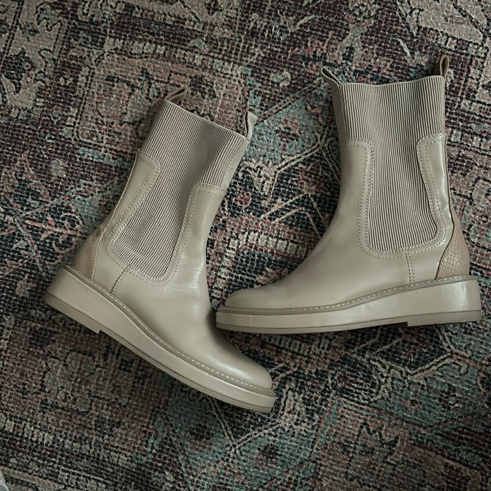 dolce Vita boots.